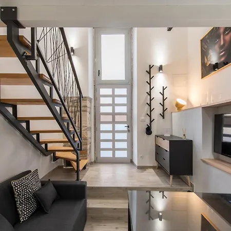 Апартаменти Deluxe Gladiators House - Parking Included Пула