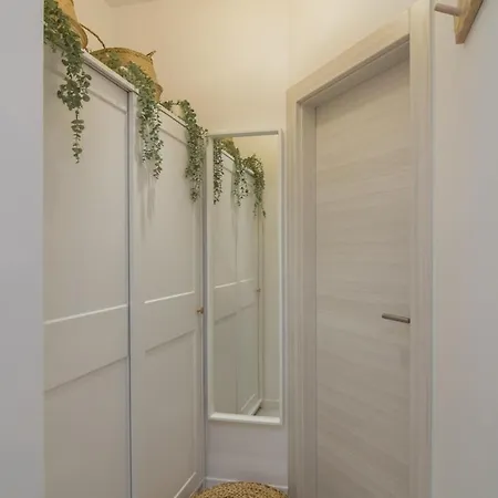 Апартаменти Deluxe Gladiators House - Parking Included Пула