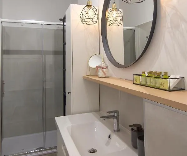 Deluxe Gladiators House - Parking Included