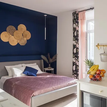 Deluxe Gladiators House Appartement *