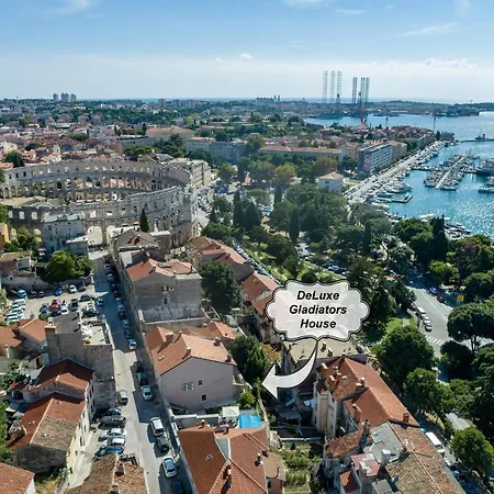 Deluxe Gladiators House Appartement