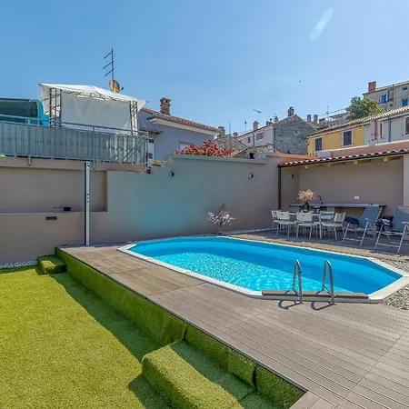 Deluxe Gladiators House - Parking Included Apartment *