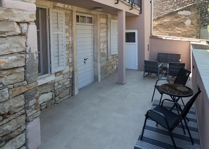 Deluxe Gladiators House - Parking Included * Пула