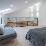 Deluxe Gladiators House - Parking Included Apartman