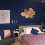 Deluxe Gladiators House - Parking Included Apartman *
