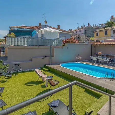 Deluxe Gladiators House - Parking Included *