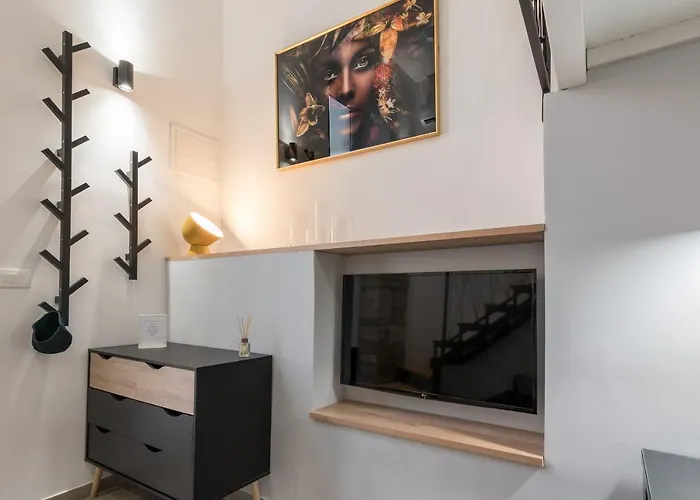 Deluxe Gladiators House - Parking Included Apartament